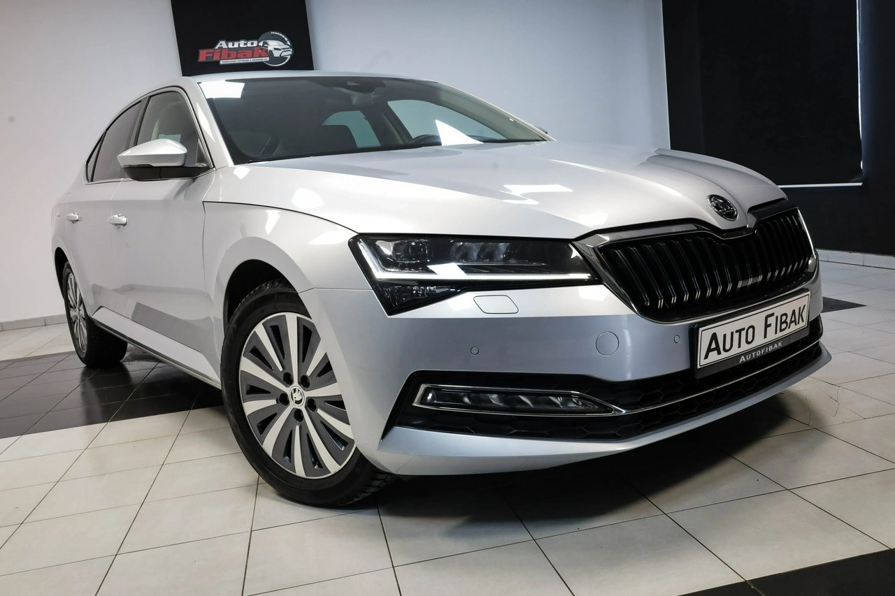 Skoda Superb - Zdjęcie 2