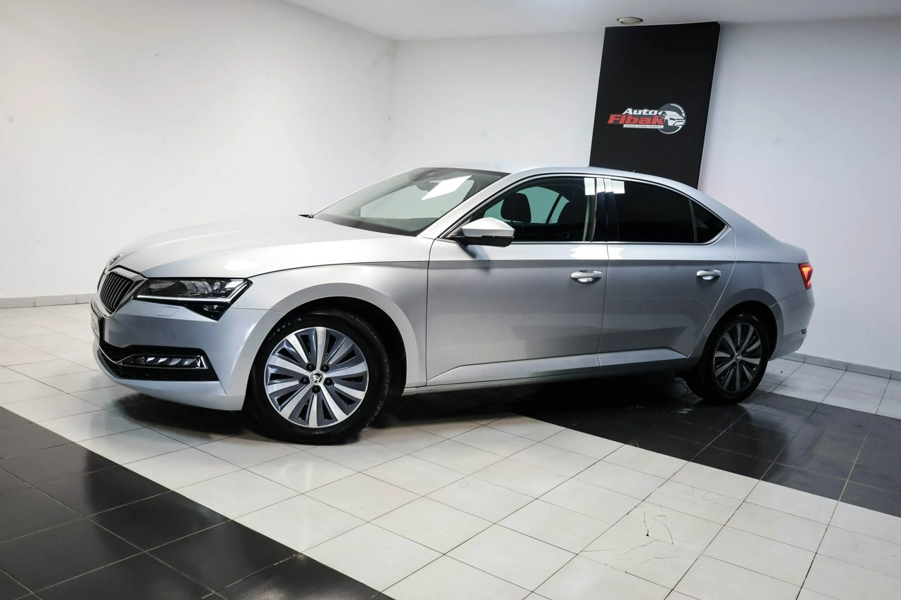 Skoda Superb - Zdjęcie 6