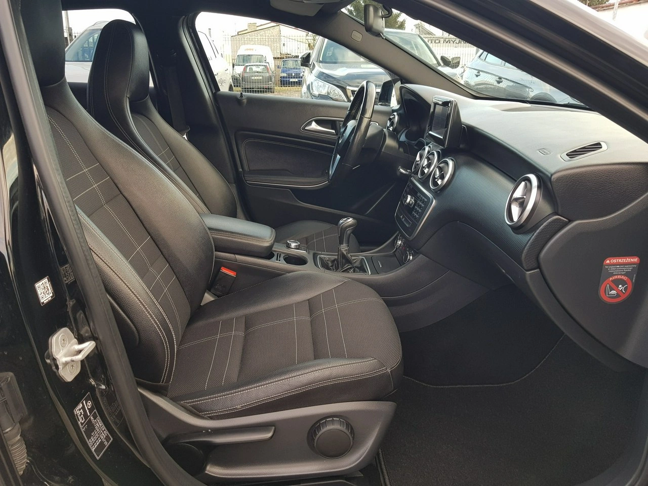 Mercedes A 180 - Zdjęcie 16