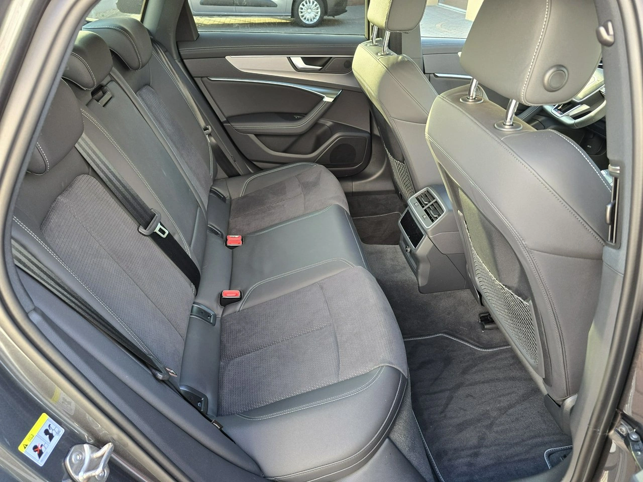 Audi A6 - Zdjęcie 18