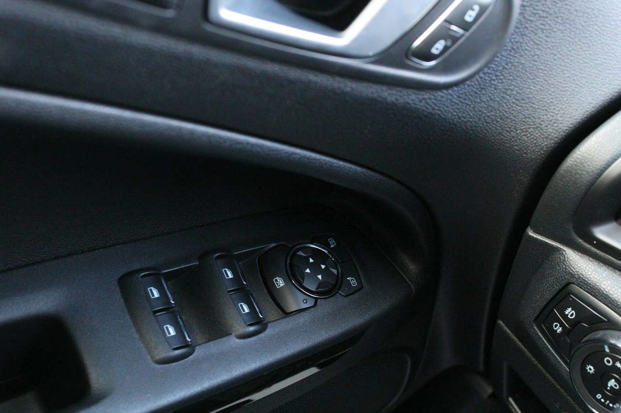 Ford EcoSport - Zdjęcie 18