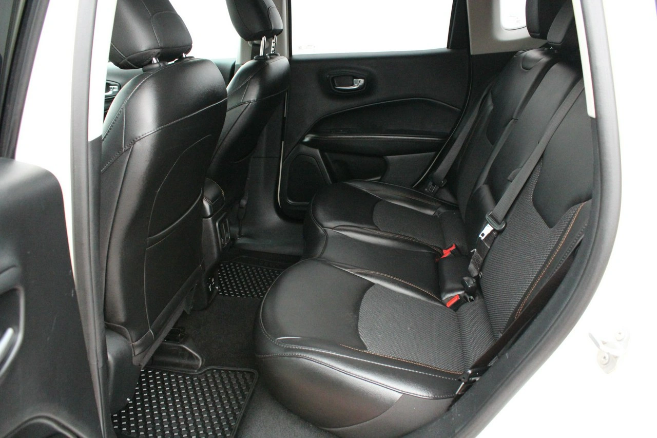 Jeep Compass - Zdjęcie 9