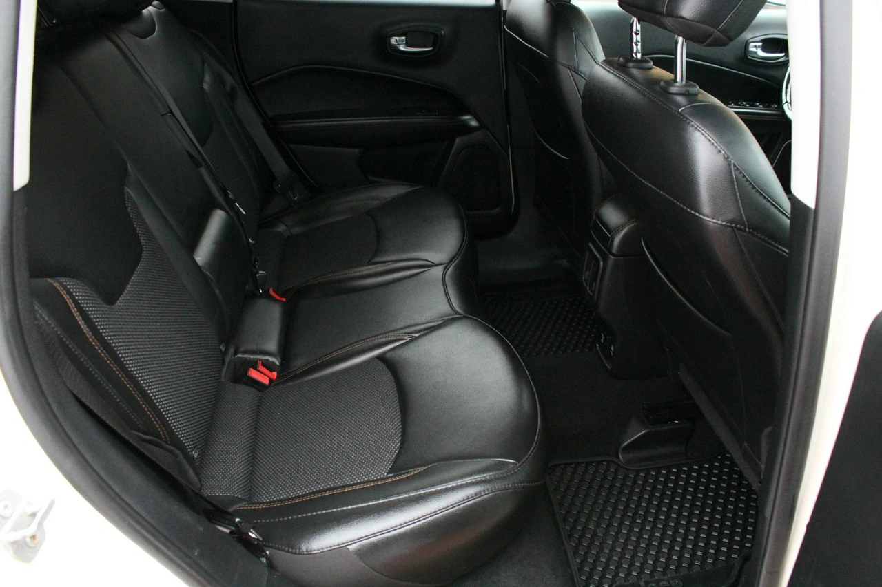 Jeep Compass - Zdjęcie 15