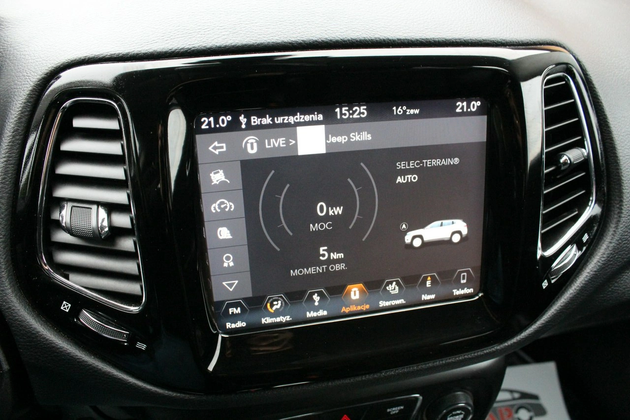 Jeep Compass - Zdjęcie 21