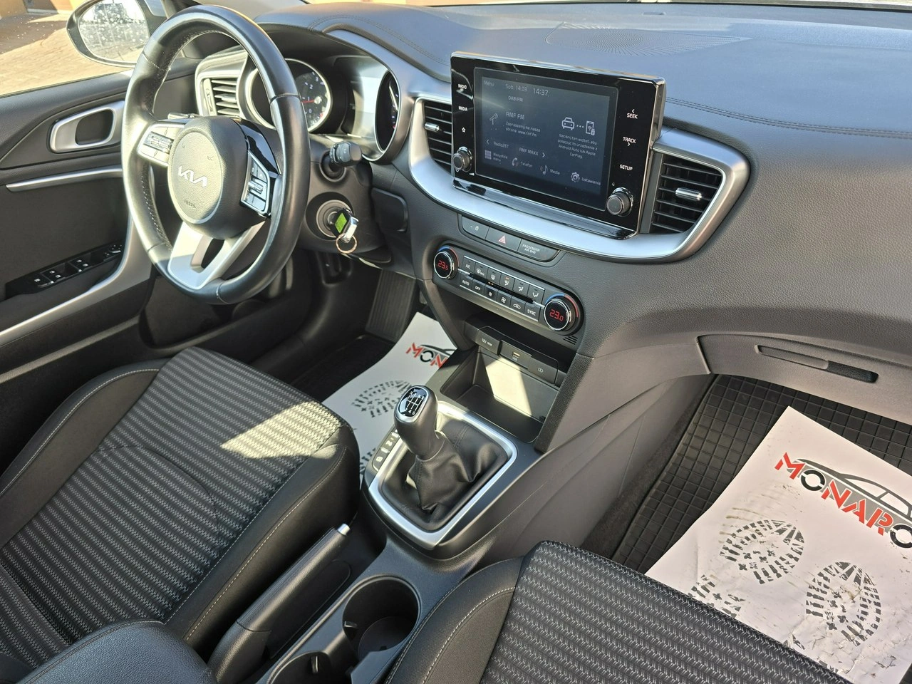 Kia Ceed - Zdjęcie 16