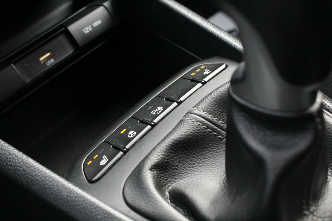 Kia Stonic - Zdjęcie 21