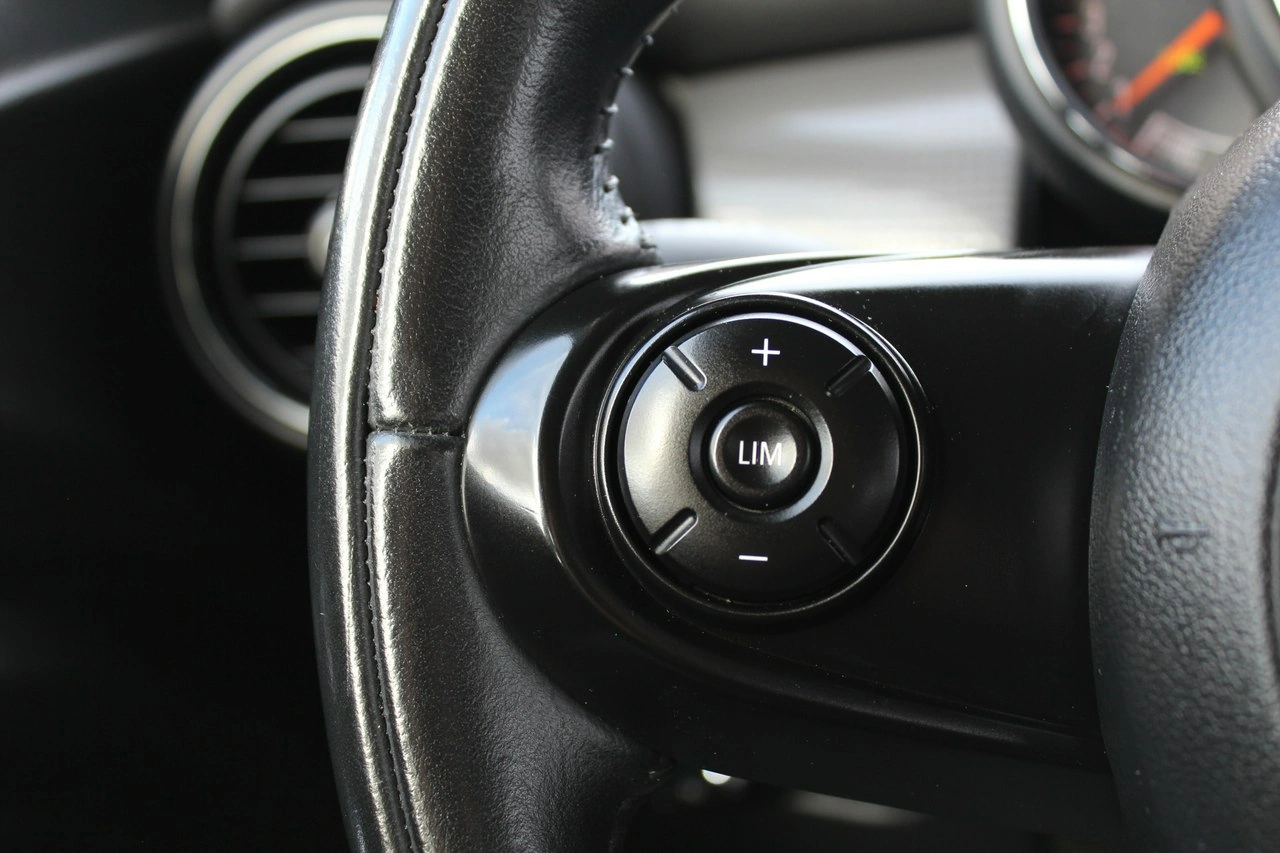 MINI Cooper - Zdjęcie 17