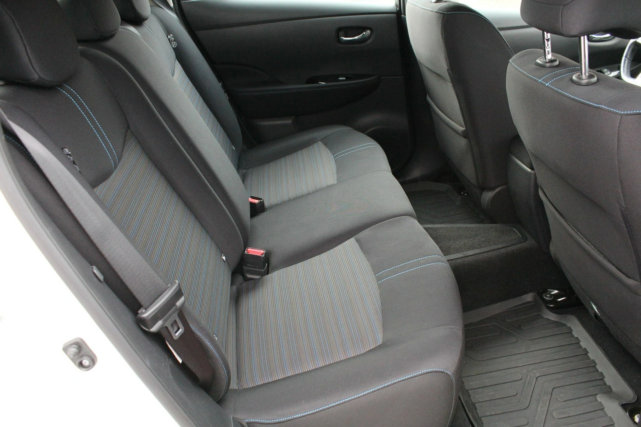 Nissan Leaf - Zdjęcie 18