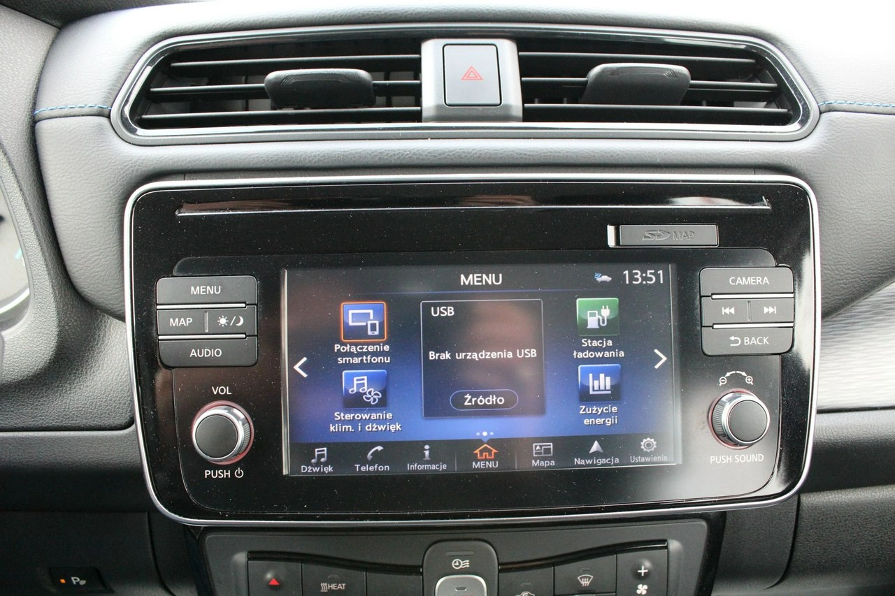 Nissan Leaf - Zdjęcie 24