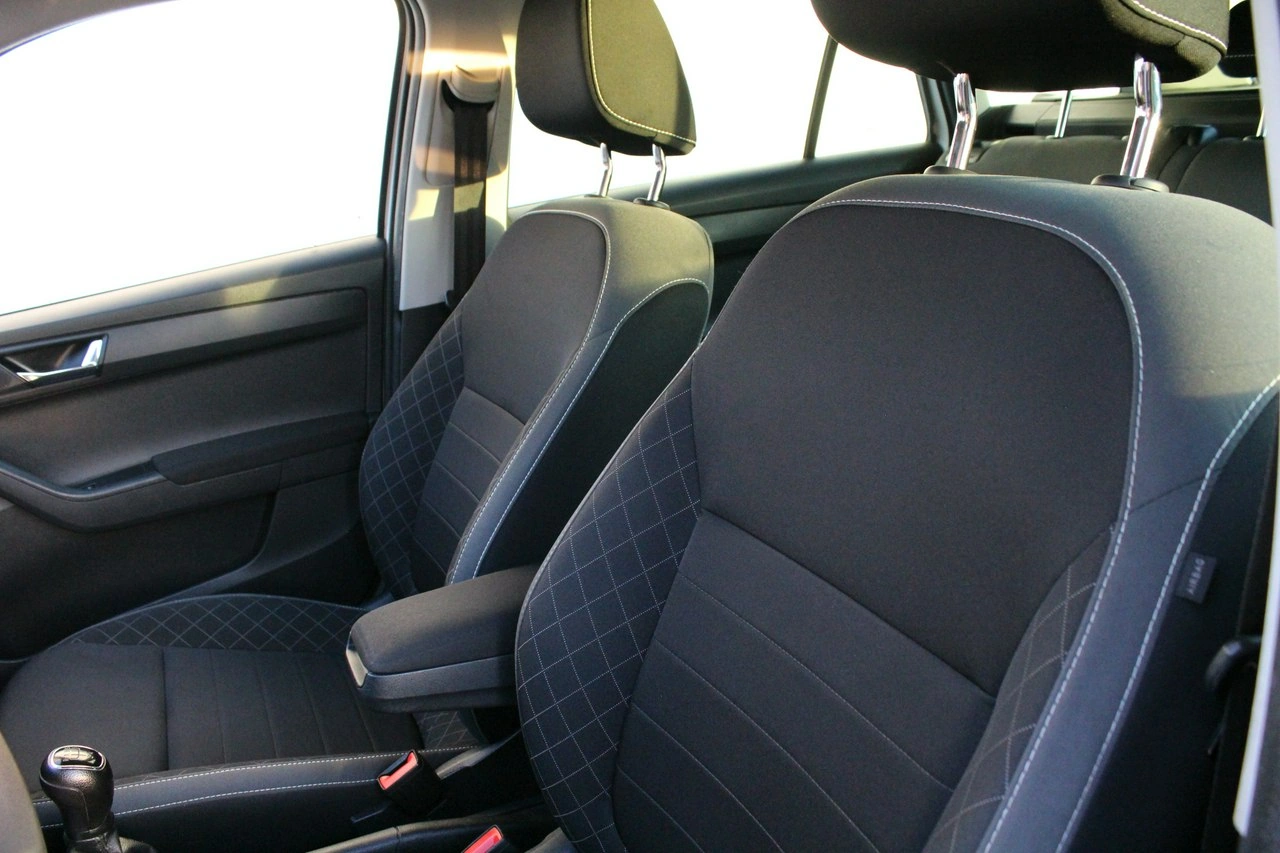 Skoda Fabia - Zdjęcie 15