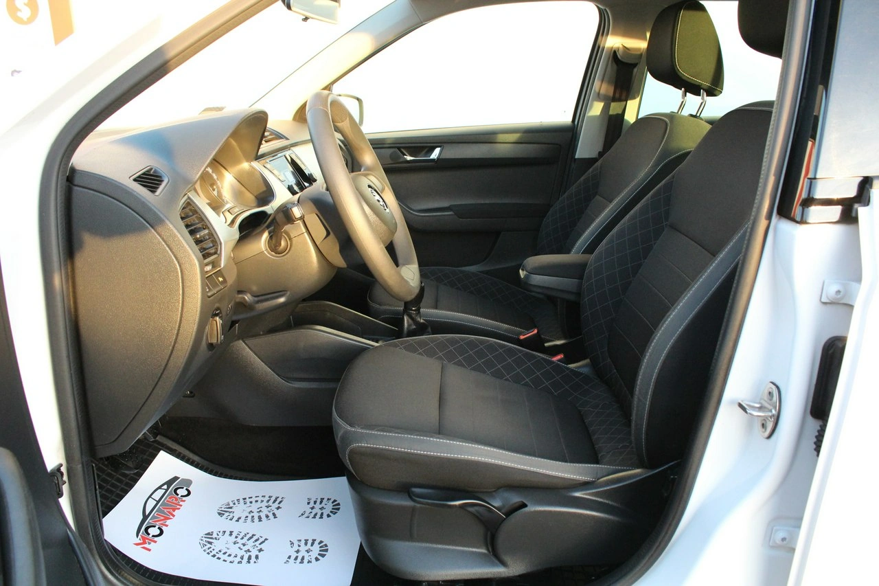 Skoda Fabia - Zdjęcie 6