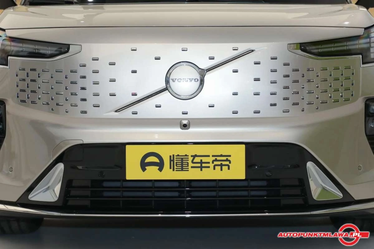 Volvo EM90 - Zdjęcie 3