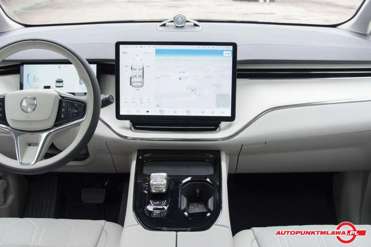 Volvo EM90 - Zdjęcie 8