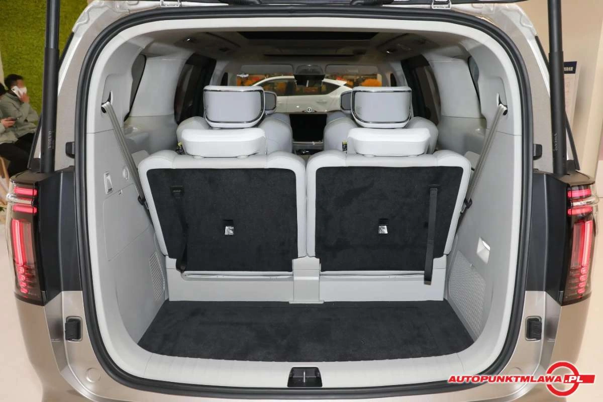 Volvo EM90 - Zdjęcie 19