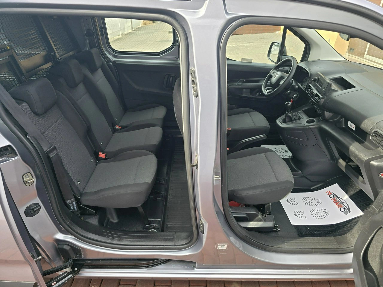 Toyota Proace City - Zdjęcie 18