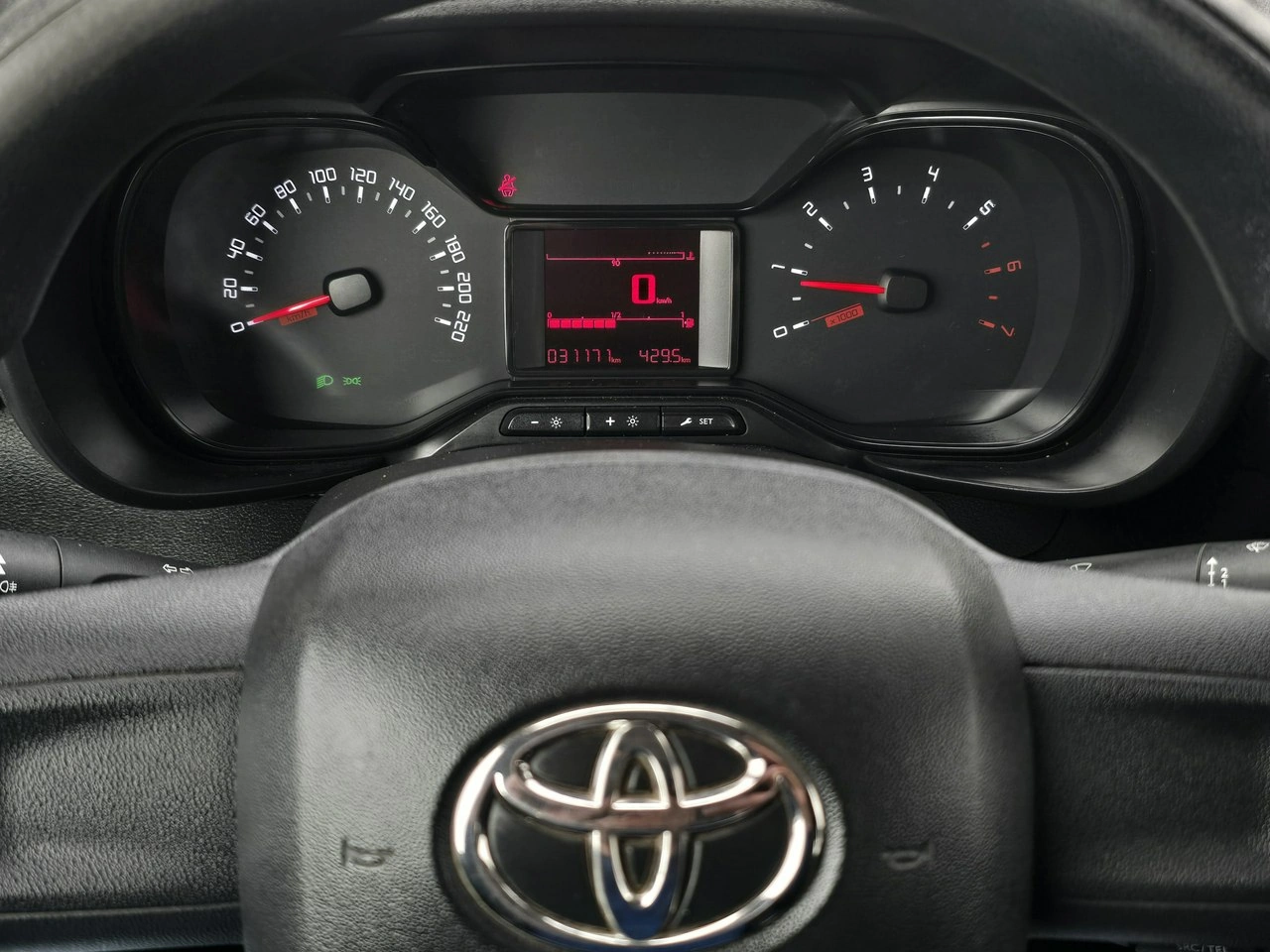 Toyota Proace City - Zdjęcie 19