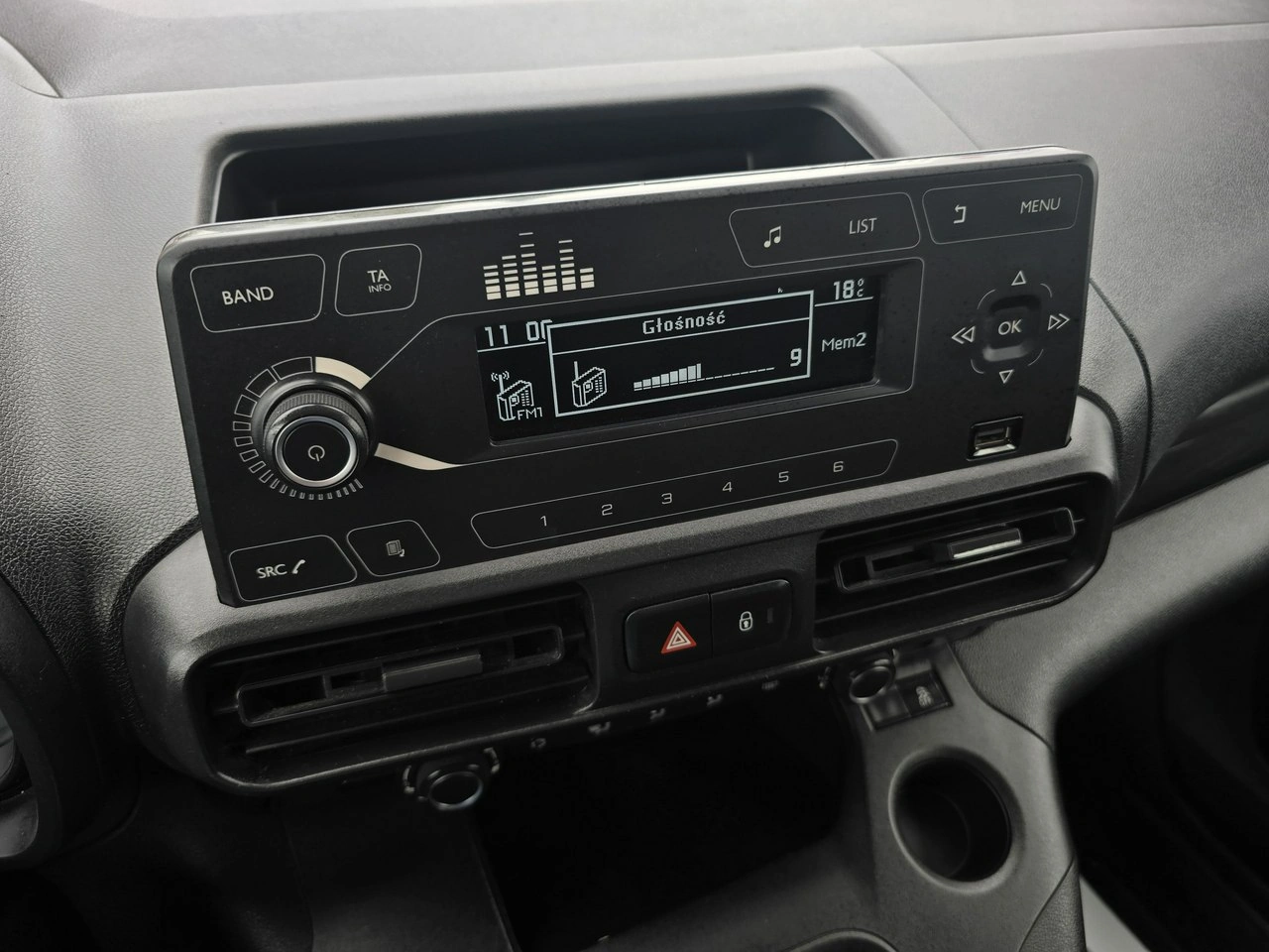 Toyota Proace City - Zdjęcie 21