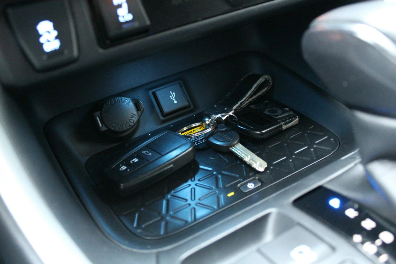 Toyota RAV-4 - Zdjęcie 27