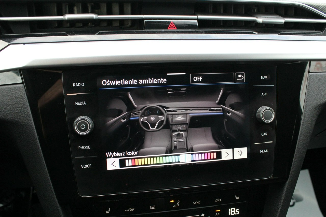 Volkswagen Arteon - Zdjęcie 23