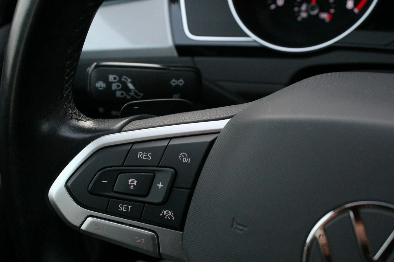 Volkswagen Passat - Zdjęcie 17