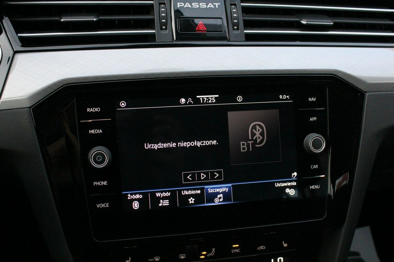 Volkswagen Passat - Zdjęcie 29