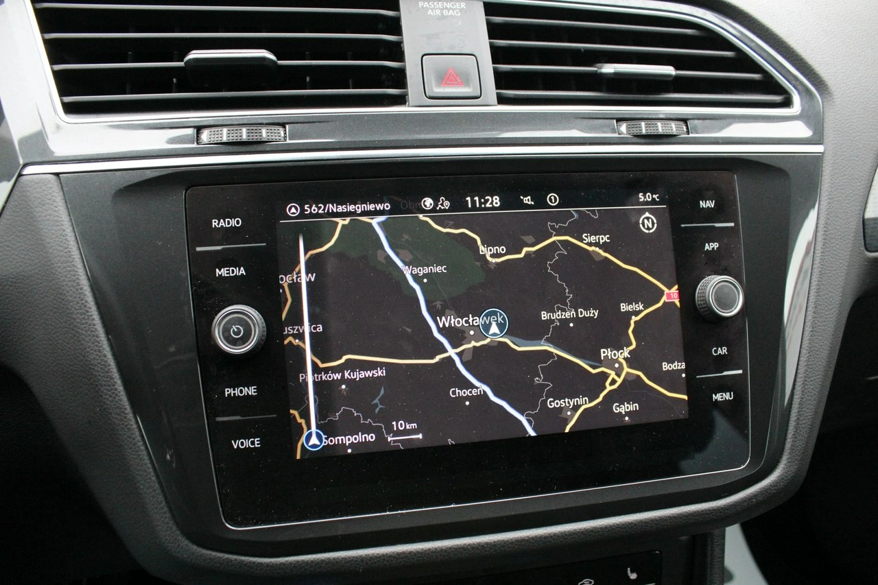 Volkswagen Tiguan - Zdjęcie 19