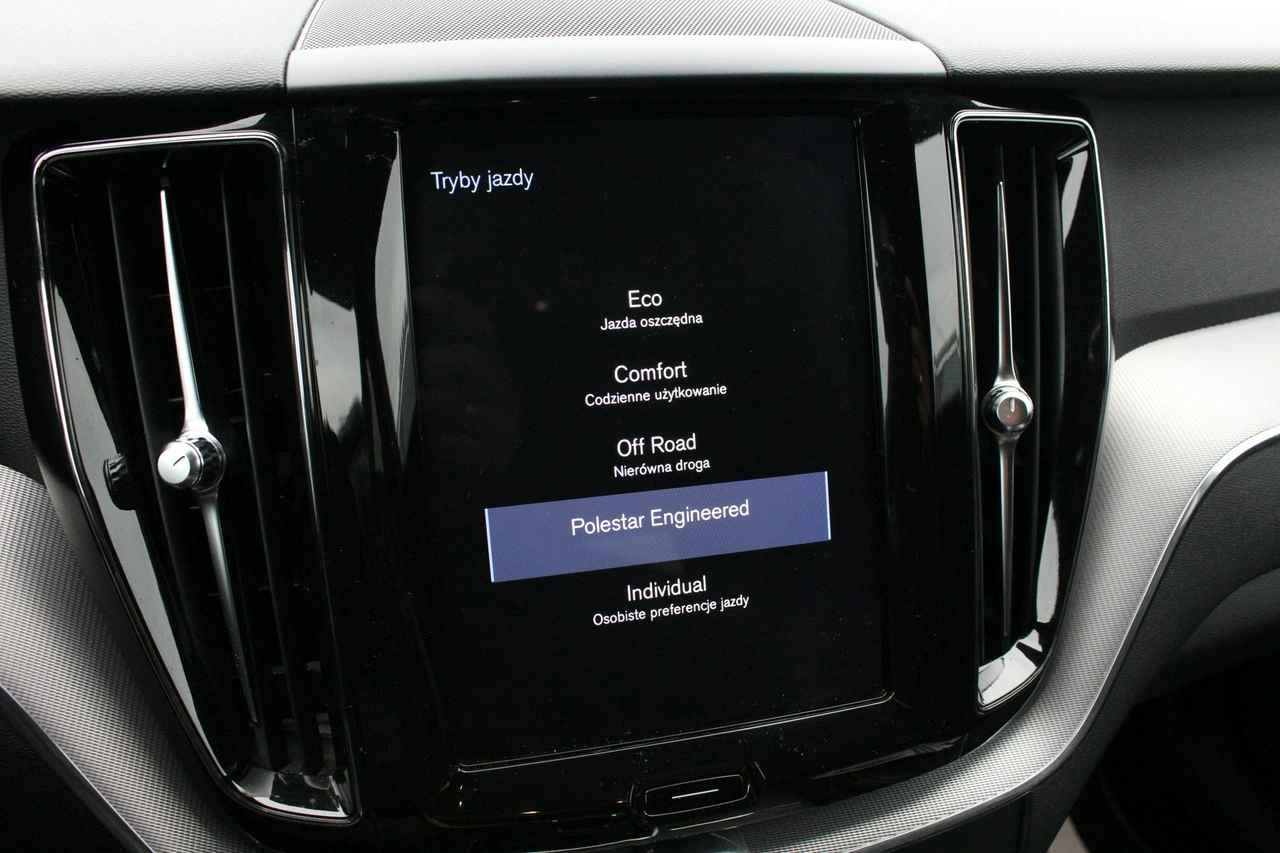 Volvo XC 60 - Zdjęcie 20