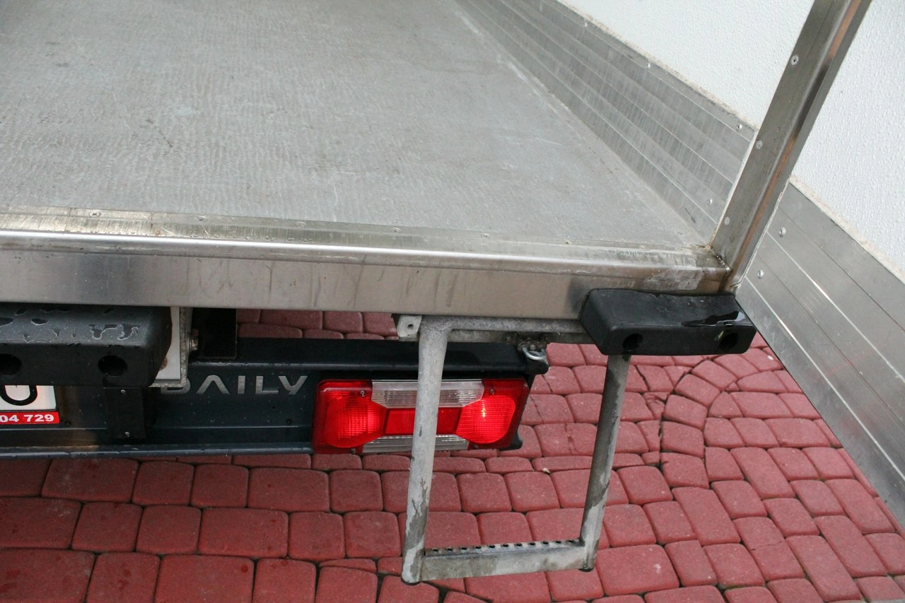 Iveco Daily - Zdjęcie 22