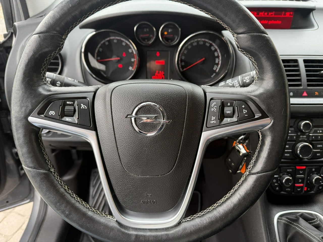 Opel Meriva - Zdjęcie 15