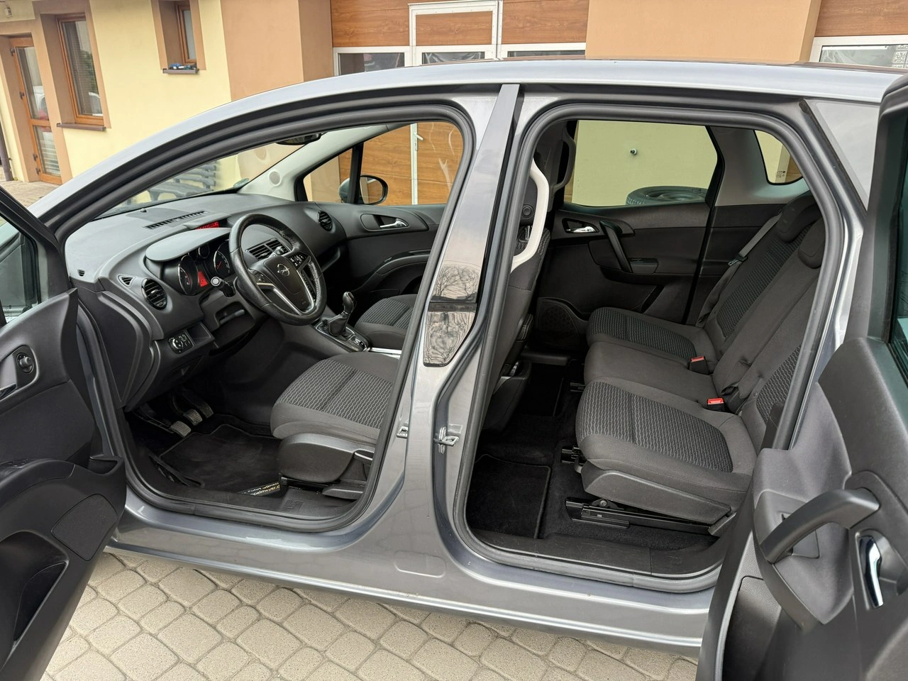 Opel Meriva - Zdjęcie 19