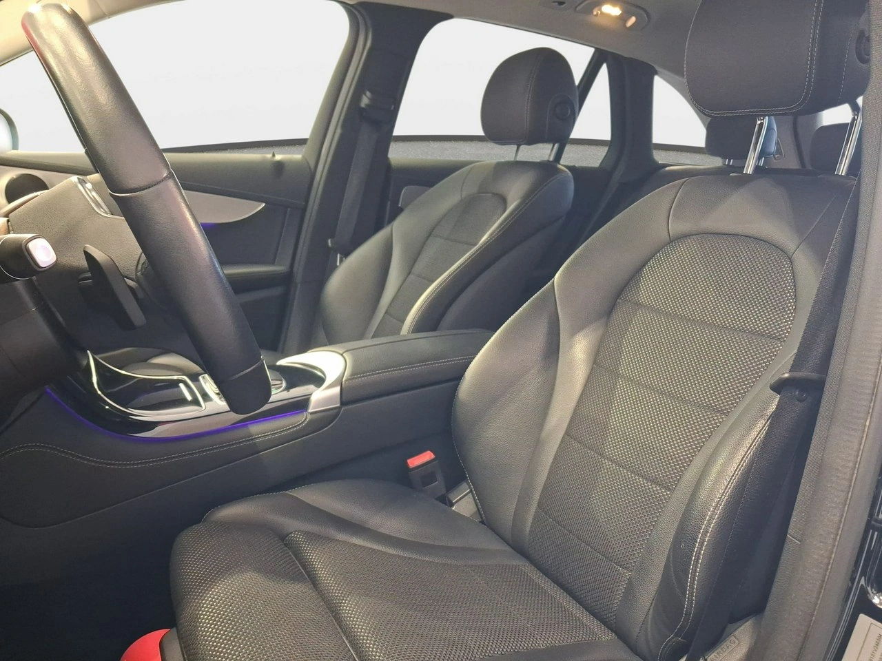 Mercedes GLC 220 - Zdjęcie 10
