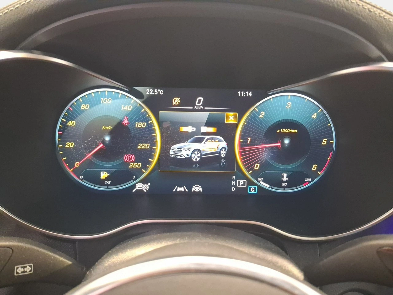 Mercedes GLC 220 - Zdjęcie 20