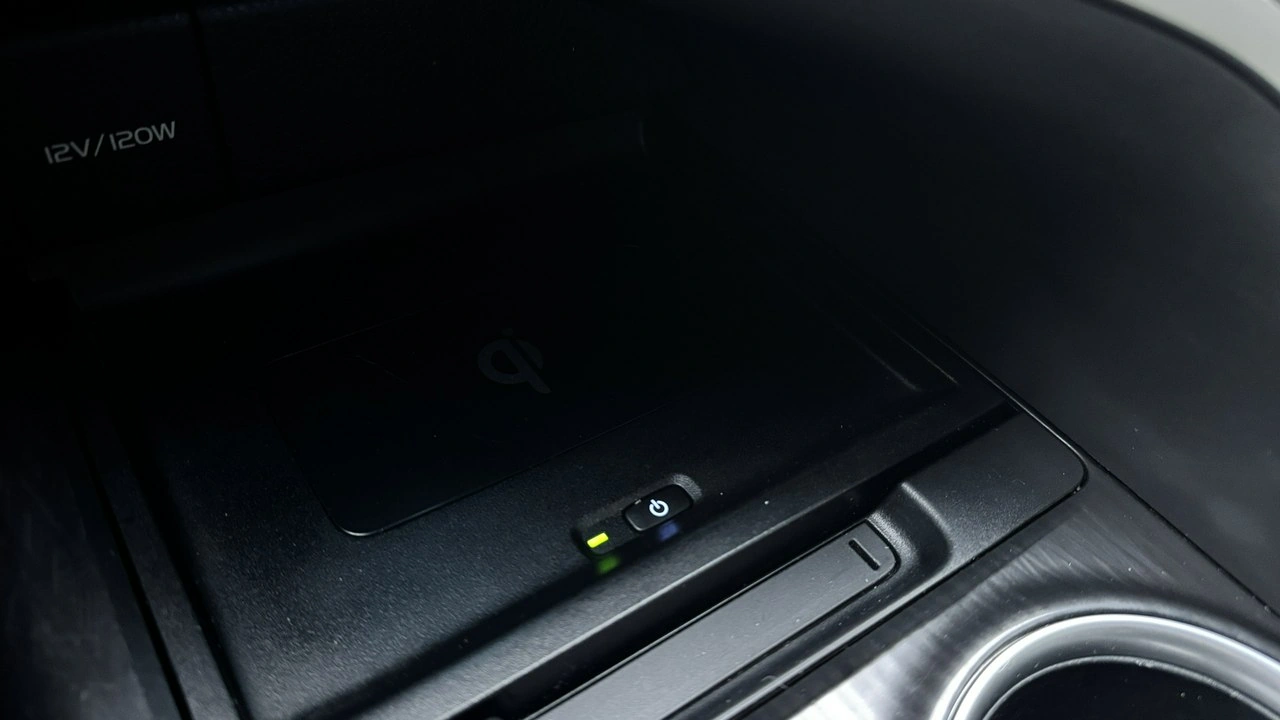 Toyota Camry - Zdjęcie 18