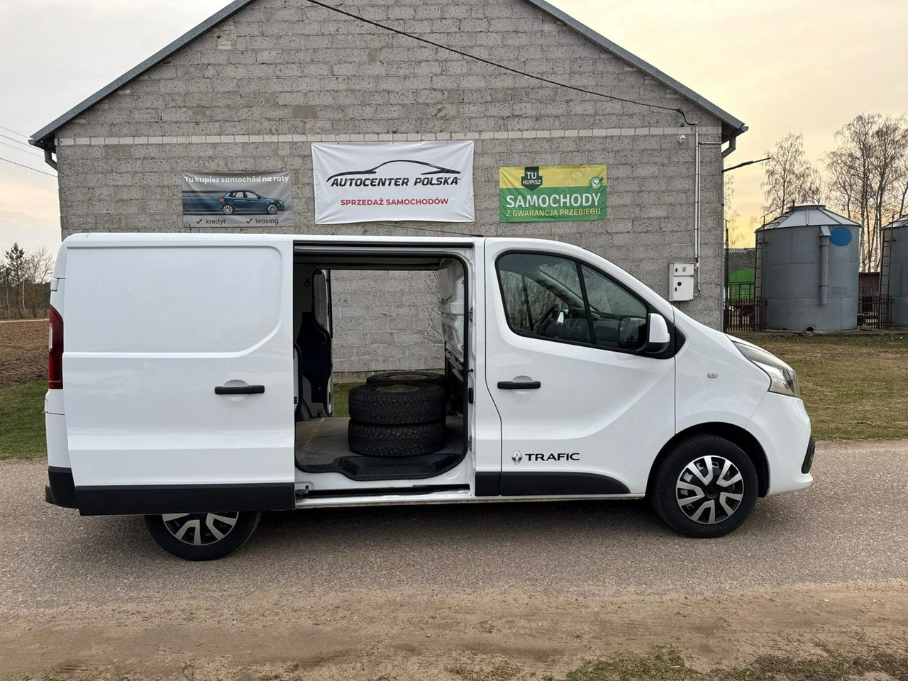 Renault Trafic - Zdjęcie 1