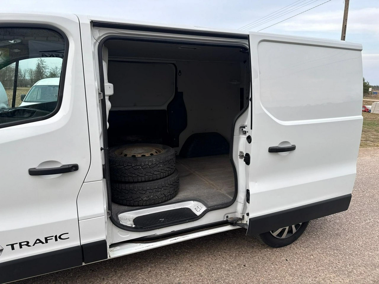 Renault Trafic - Zdjęcie 28