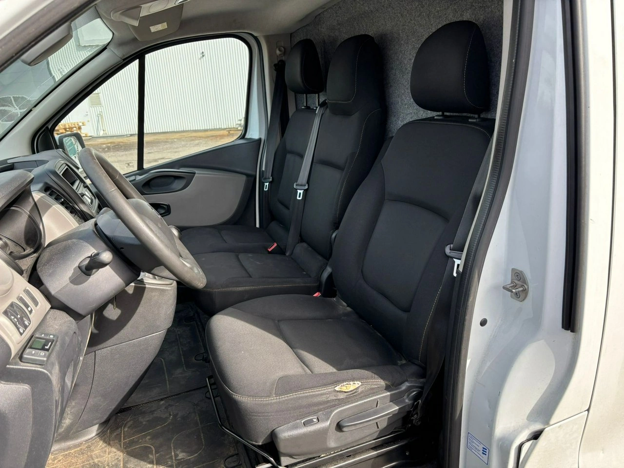 Renault Trafic - Zdjęcie 3