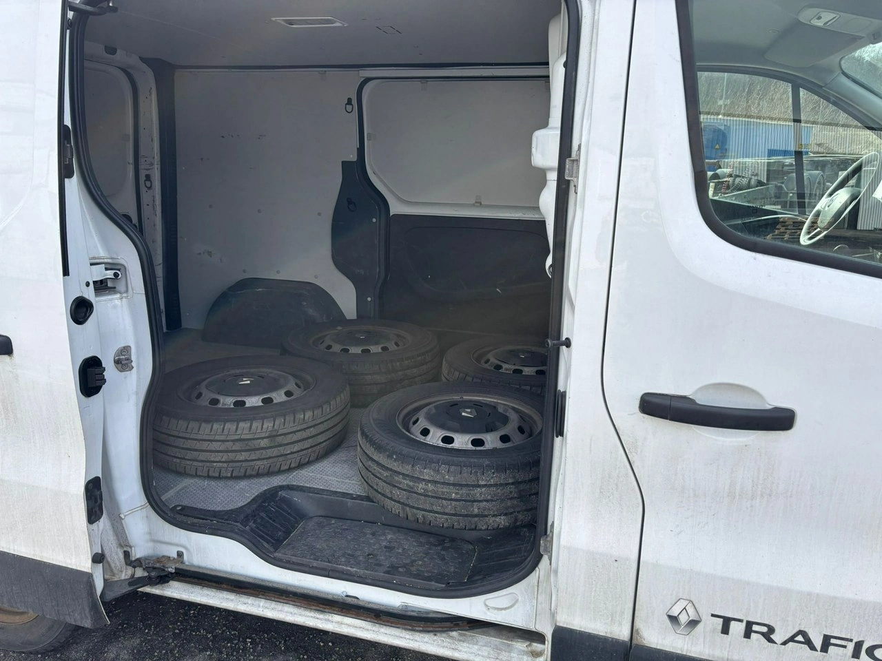 Renault Trafic - Zdjęcie 5