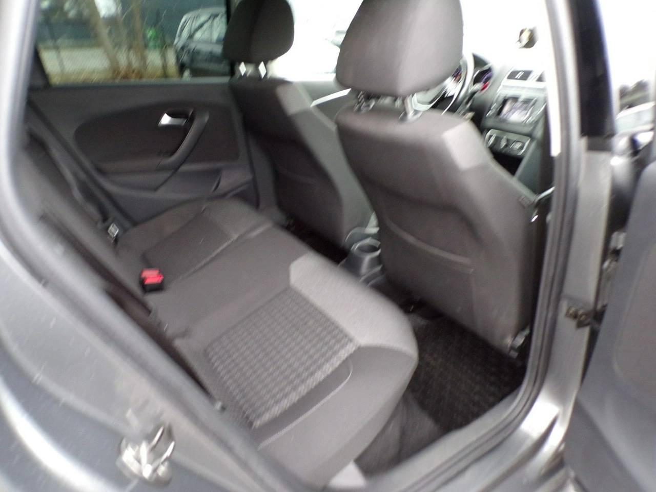 Volkswagen Polo - Zdjęcie 20