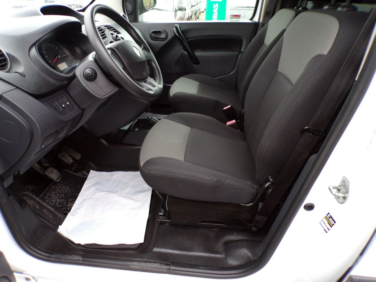 Renault Kangoo - Zdjęcie 17