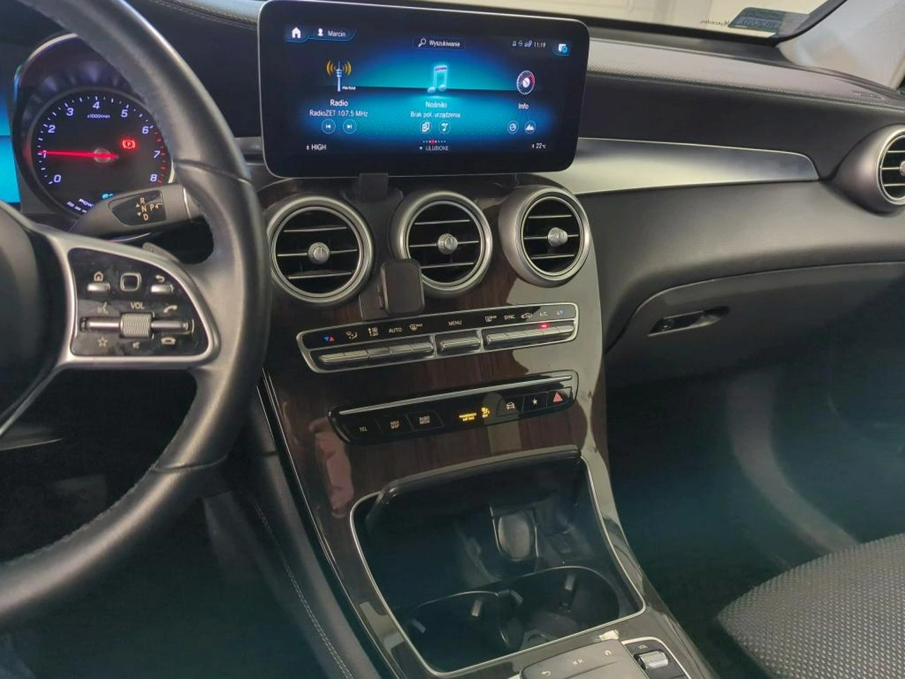 Mercedes GLC 200 - Zdjęcie 8