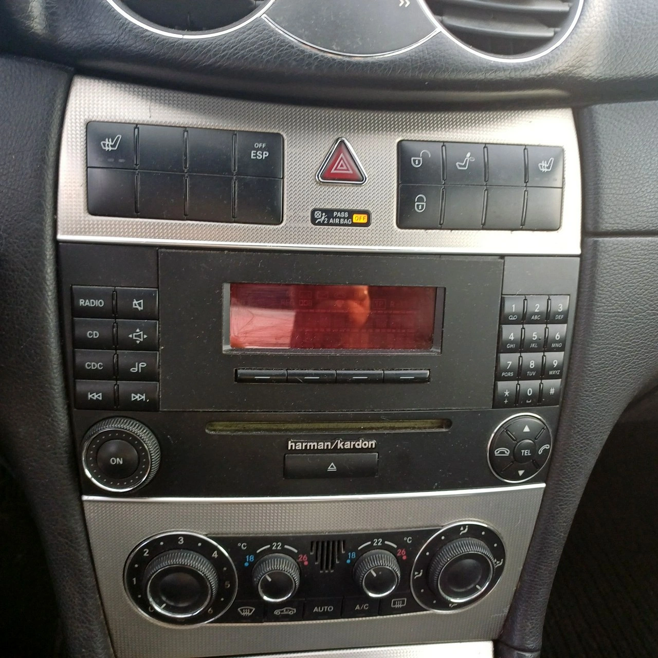 Mercedes CLK 200 - Zdjęcie 15