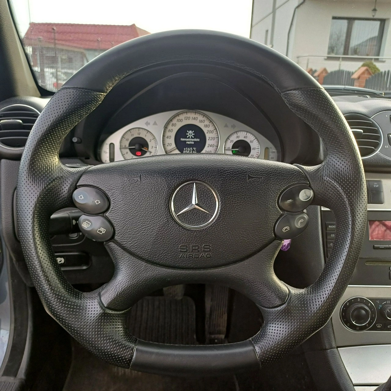 Mercedes CLK 200 - Zdjęcie 16