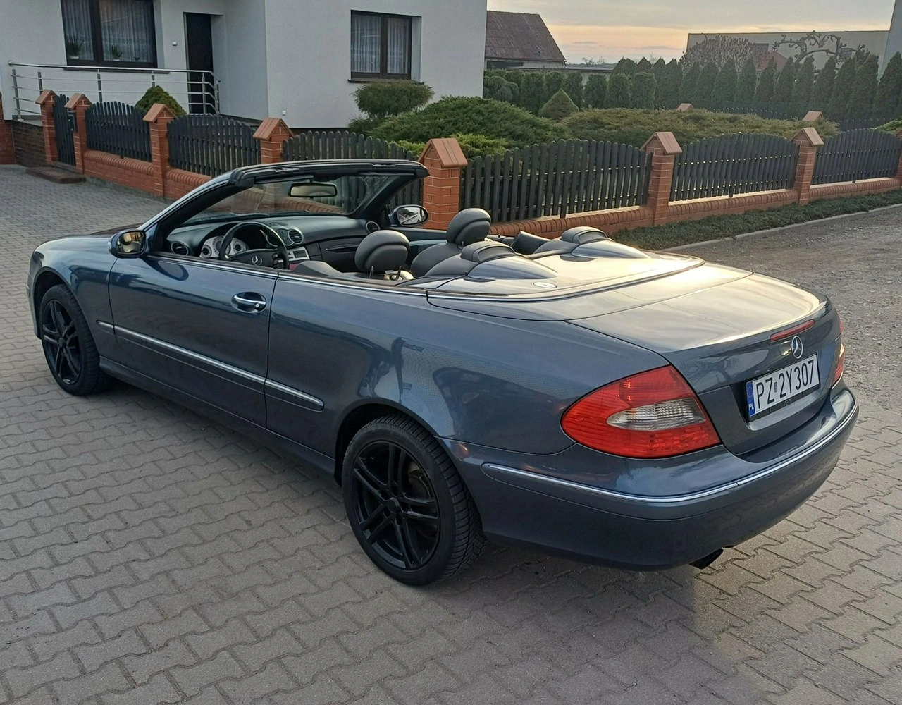 Mercedes CLK 200 - Zdjęcie 4