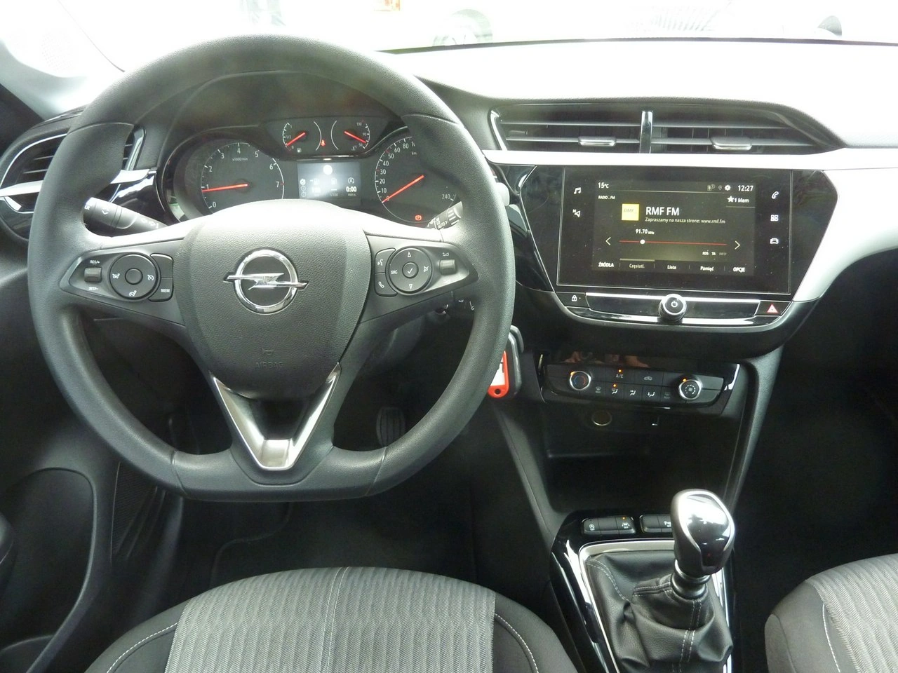 Opel Corsa - Zdjęcie 19