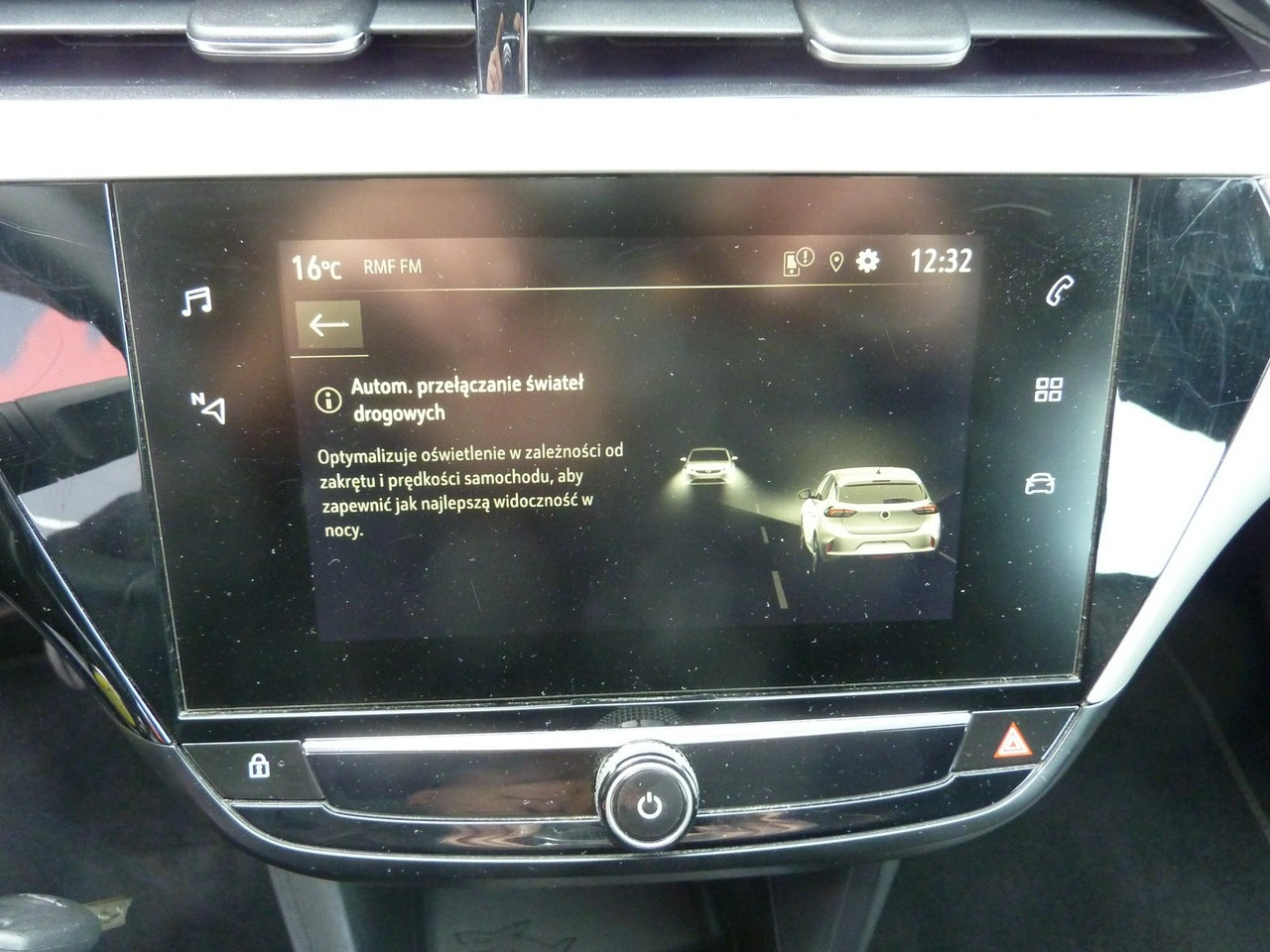 Opel Corsa - Zdjęcie 23