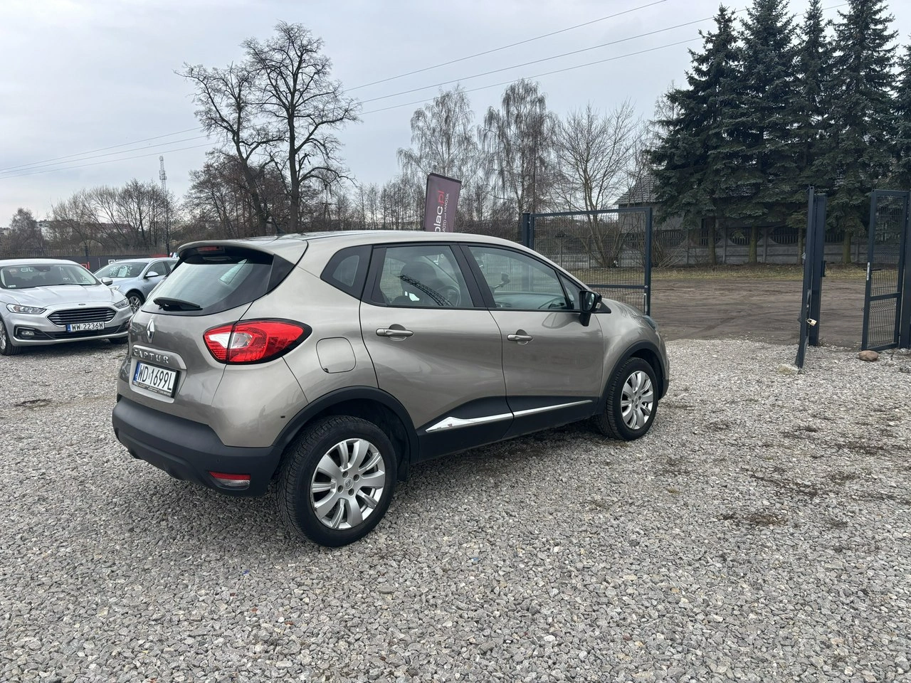 Renault Captur - Zdjęcie 10