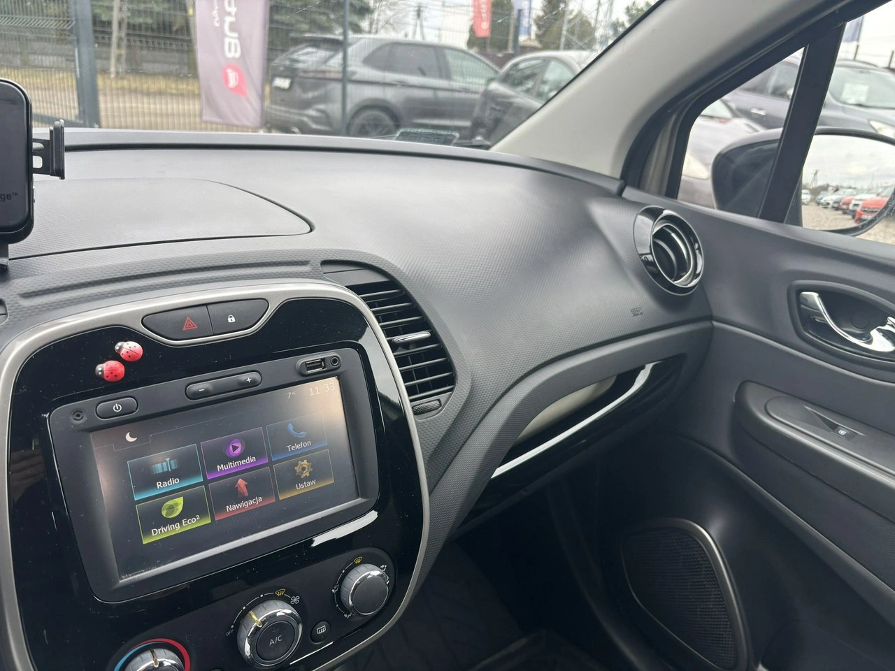 Renault Captur - Zdjęcie 23