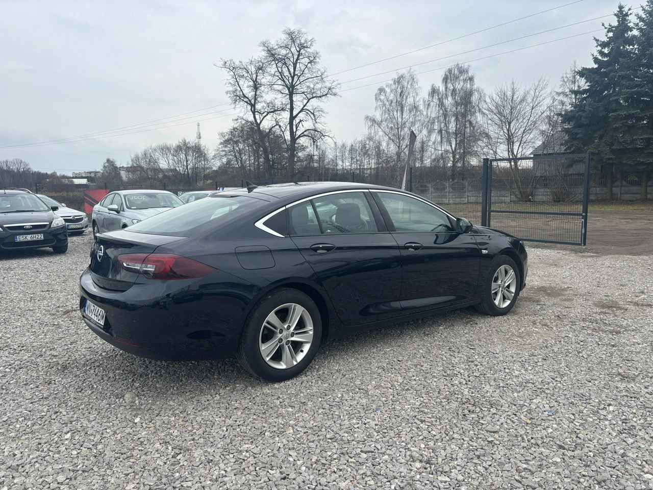 Opel Insignia - Zdjęcie 10