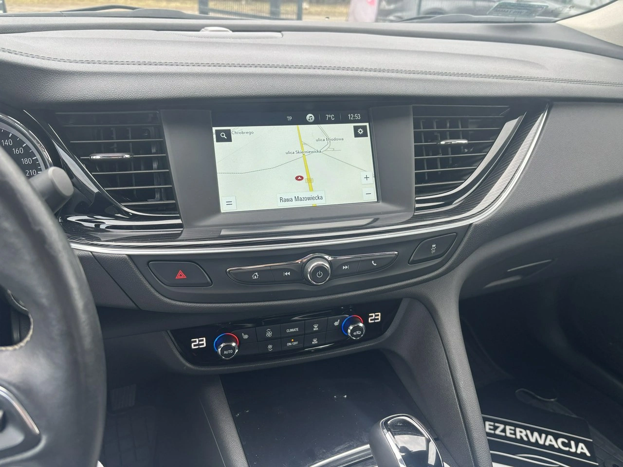 Opel Insignia - Zdjęcie 22