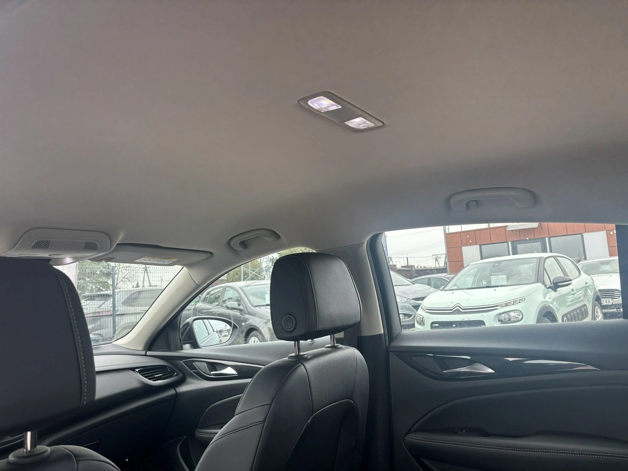 Opel Insignia - Zdjęcie 29